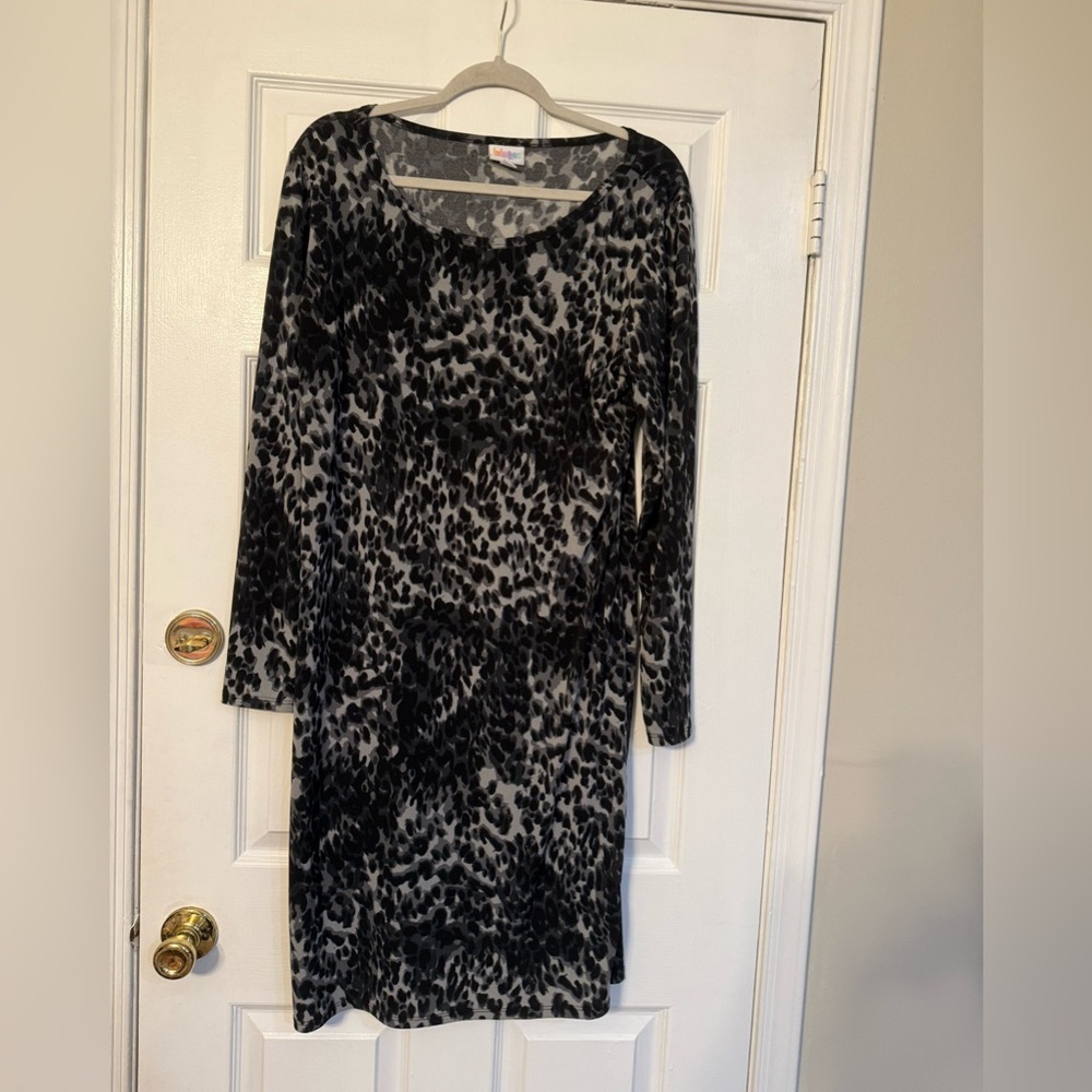 LuLaRoe Black and Gray Leopard Print Long Sleeve Dress